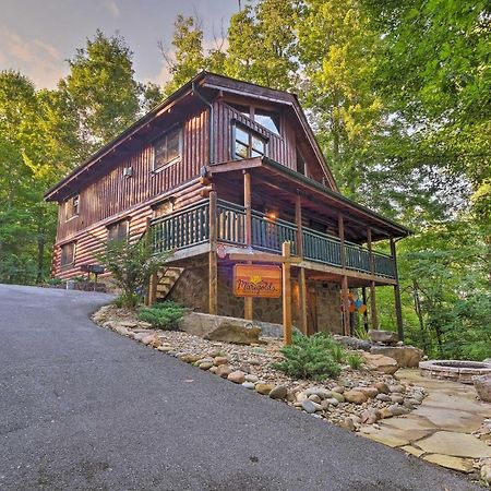 Willa Gatlinburg Family Cabin With Private Hot Tub And Deck! Zewnętrze zdjęcie