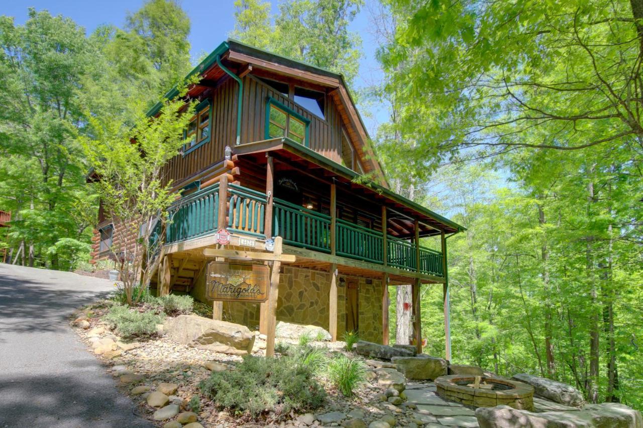 Willa Gatlinburg Family Cabin With Private Hot Tub And Deck! Zewnętrze zdjęcie