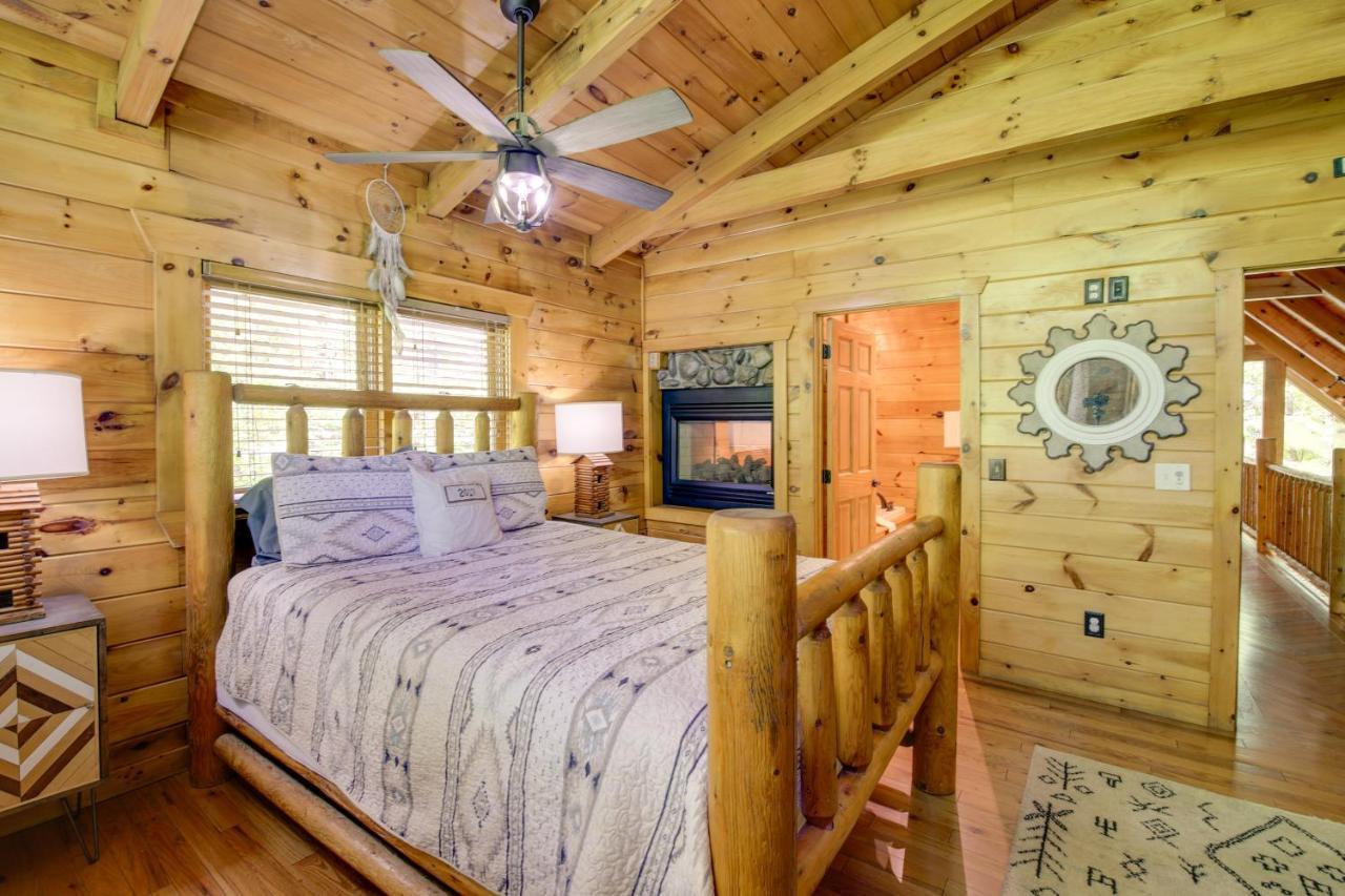 Willa Gatlinburg Family Cabin With Private Hot Tub And Deck! Zewnętrze zdjęcie